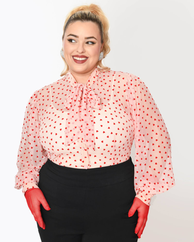 Front of a model wearing a size 2X Unique Vintage Pink & Red Hearts Gwen Blouse in Pink & Red Hearts by Unique Vintage. | dia_product_style_image_id:325150